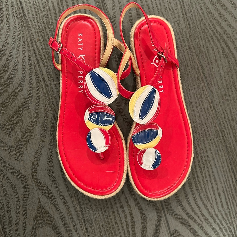 Katy Perry Sandals- like new